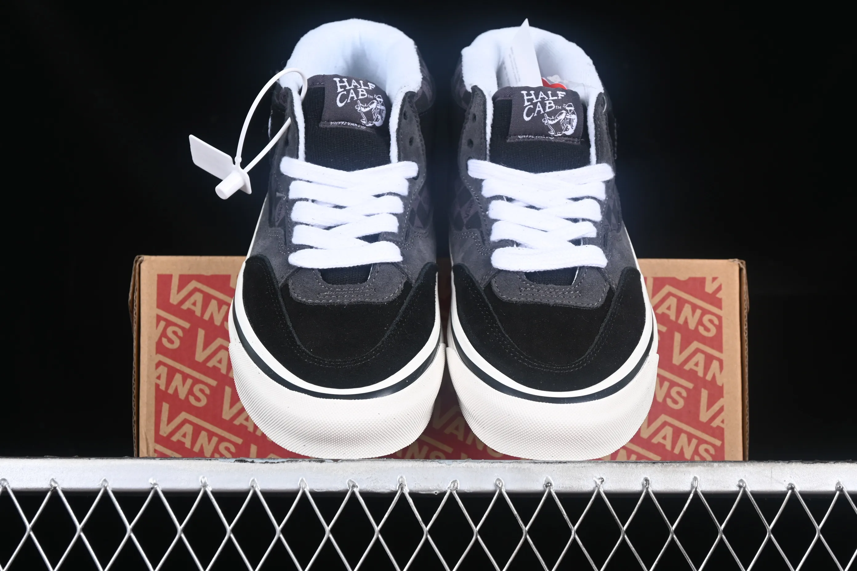 All Categories Vans Vans Series Vans Mid Vans China Vans Half Cab 33 DX Black Gray Anaheim American Retro Casual Skateboard Shoes VN0A5KX6BPO